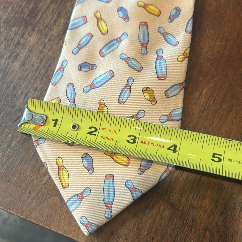 Gucci 100% Silk Bowling Pins Vintage Neck Tie Pink Blue - Picture 9 of 11